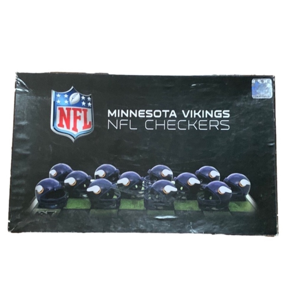 NFL Checkers set Minnesota Vikings vs. Green Bay Packers